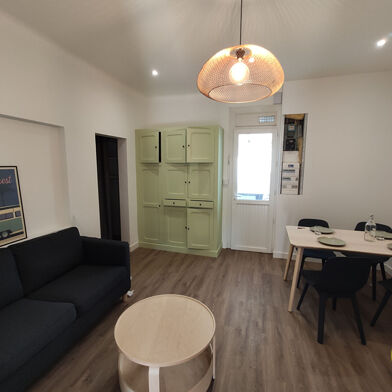 Appartement 3 pièces 1125 €