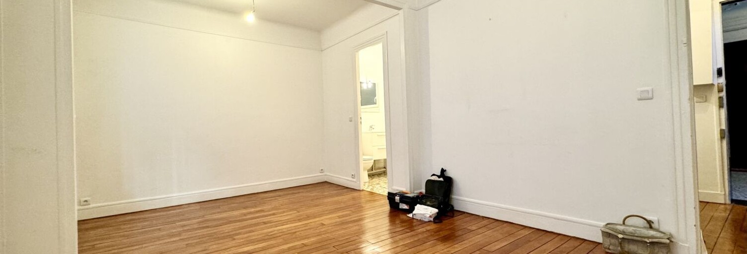 Appartement 1 Pièce 29 m² à louer à Paris 15 (75015)