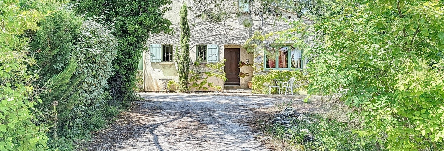 Maison 5 Pièces 170 m² à vendre à Lacoste (84480)