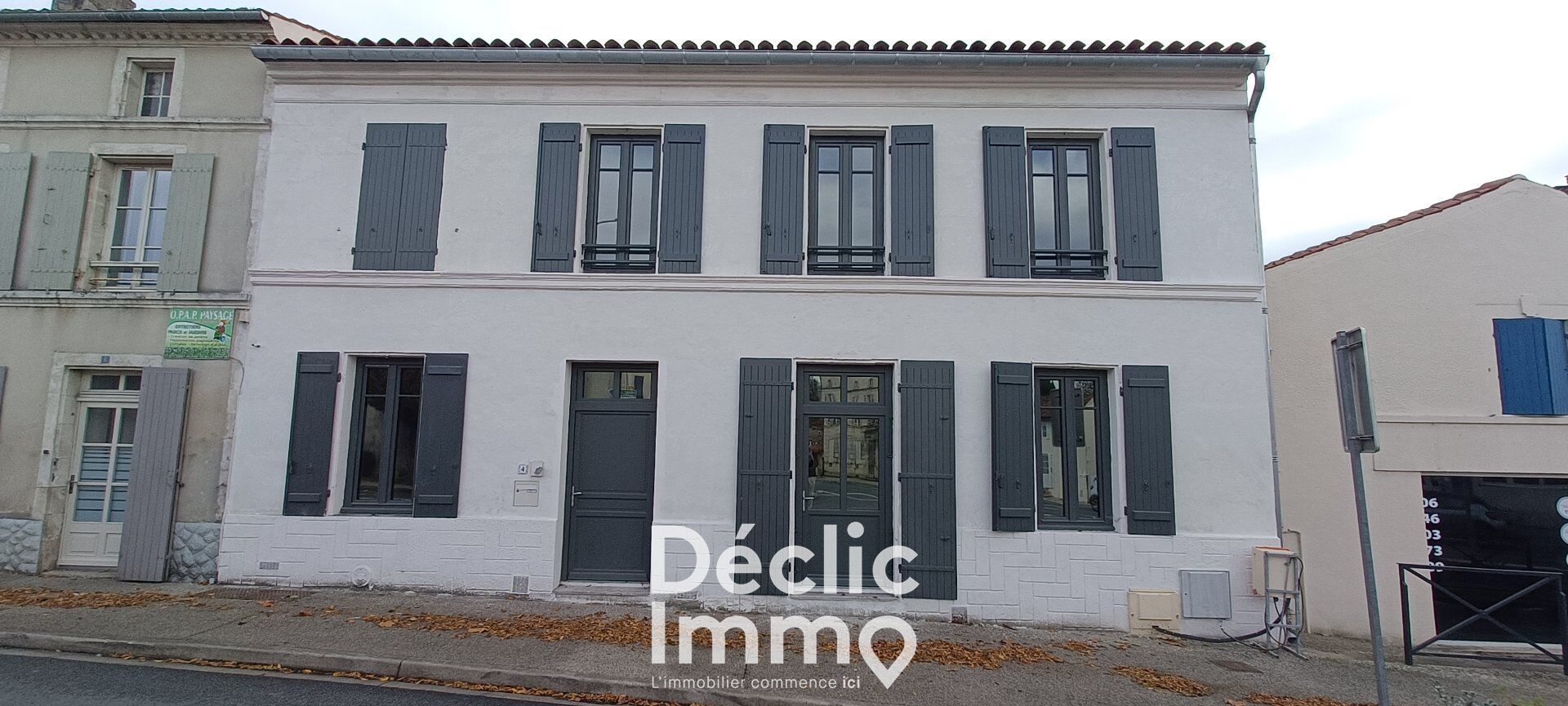 Villa / Maison  T6 à vendre Saint-Hilaire-de-Villefranche 17770