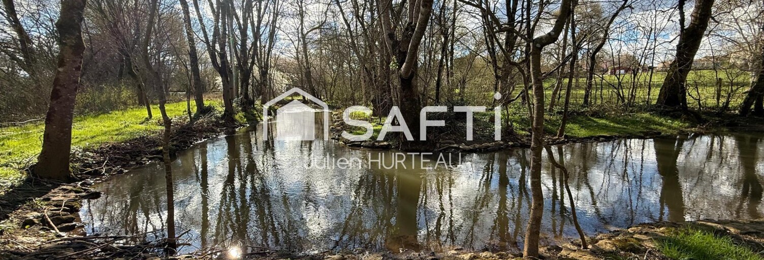 Terrain  3276 m² à vendre à Vouillé (79230)