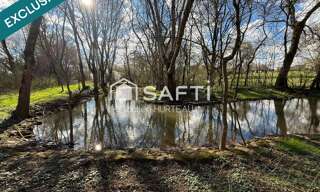 Terrain  3276 m² à vendre à Vouillé (79230)