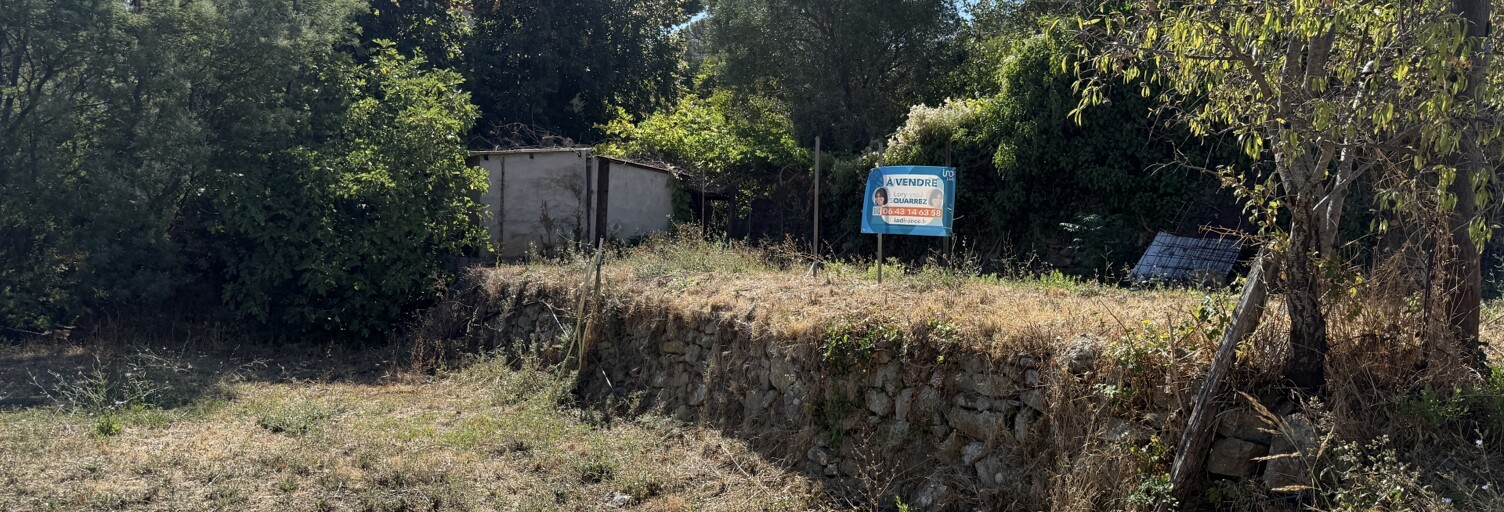 Terrain  1098 m² à vendre à Carqueiranne (83320)