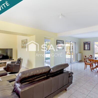 Maison 7 pièces 290000 €