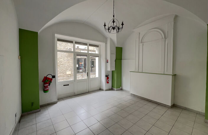 Local commercial au centre de Quissac — photo 2