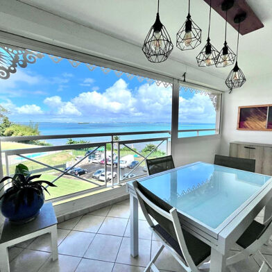 Appartement 3 pièces 1590 €