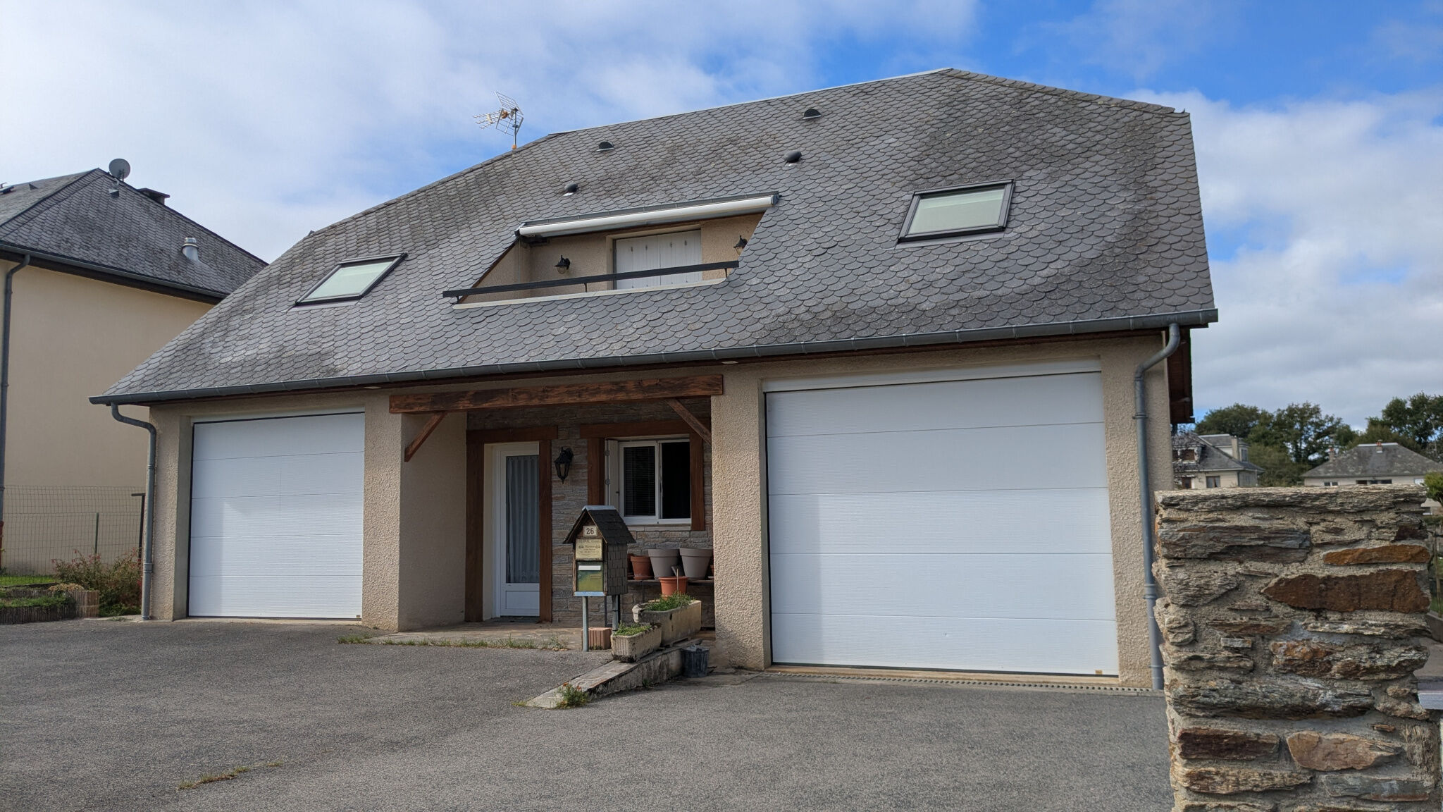 Villa / Maison  T5 à louer Naucelle 12800