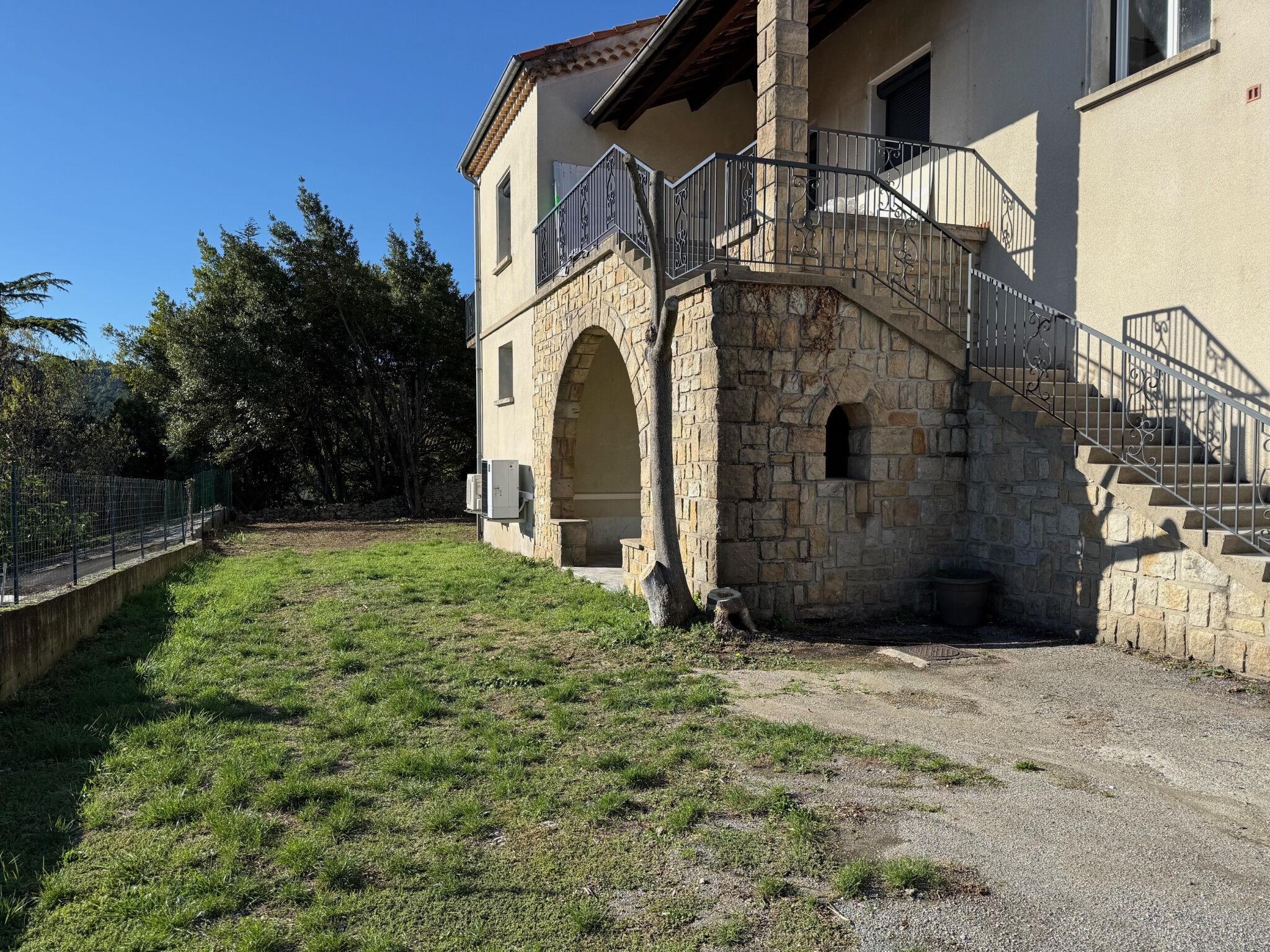 Villa / Maison  T4 à louer Aubenas 07200