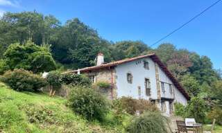 Maison 12 Pièces 450 m² à vendre à Saint-Pée-sur-Nivelle (64310)