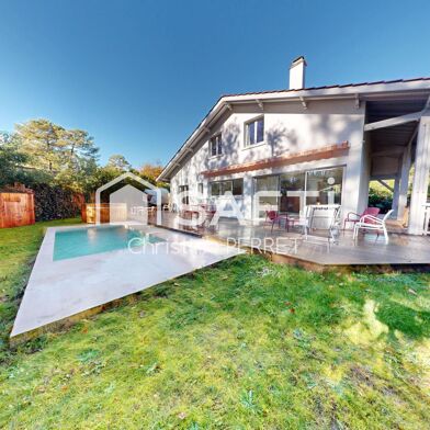 Maison 7 pièces 1395000 €