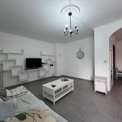 Appartement 4 pièces 155875 €