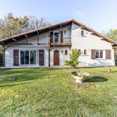 Maison 6 pièces 448232 €