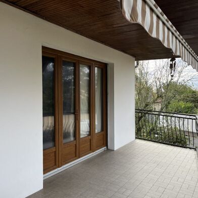 Maison 5 pièces 554910 €