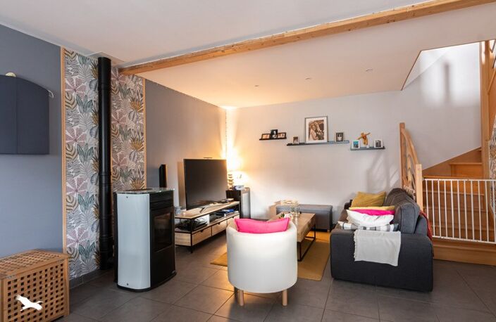 Contemporaine de 6 pièces principales — photo 2