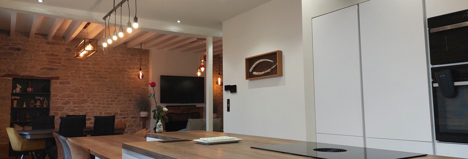 Maison 10 Pièces 300 m² à vendre à Longvic (21600)