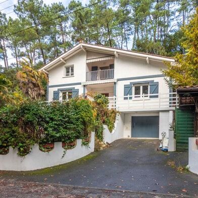 Maison 7 pièces 850000 €