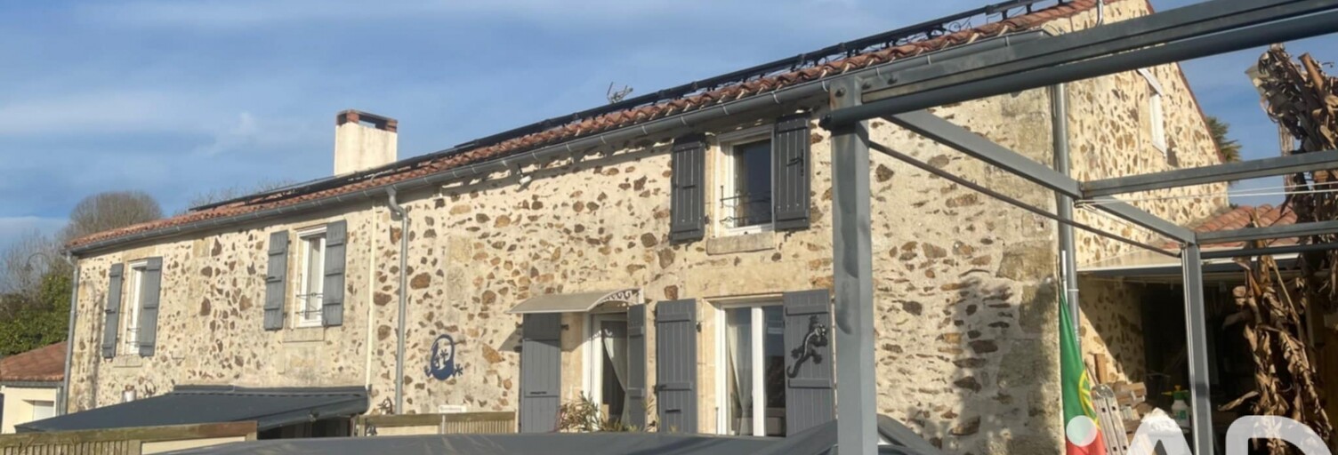 Maison 5 Pièces 163 m² à vendre à Mervent (85200)