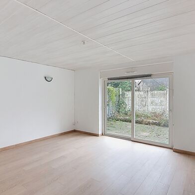 Appartement 3 pièces 710 €