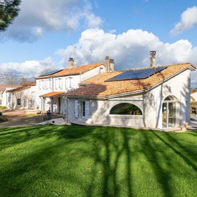 Maison 7 pièces 348480 €