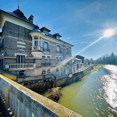 Maison 10 pièces 299999 €