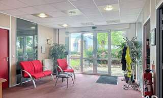 Bureau  630 m² à vendre à Quincy-Voisins (77860)