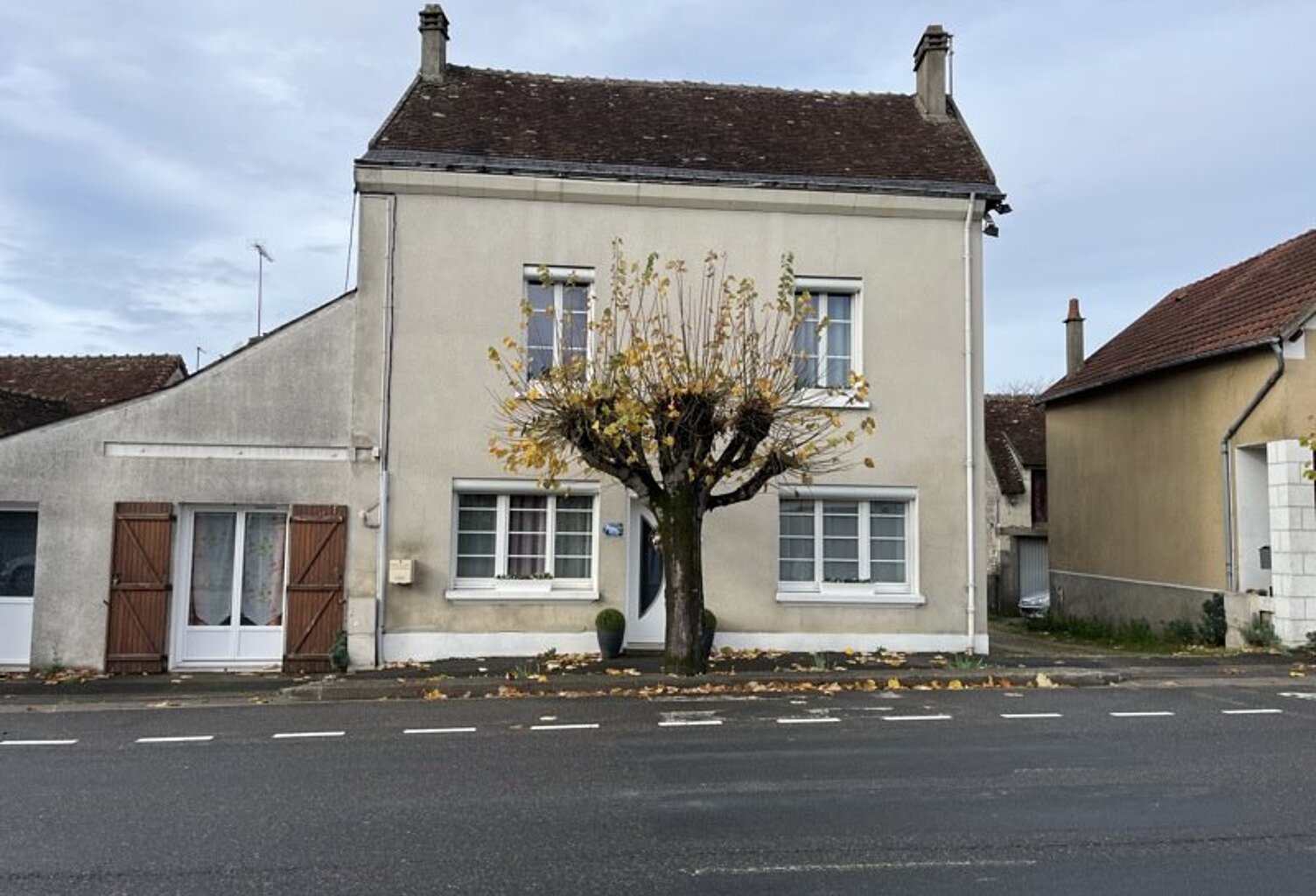 Vente maison 6 pièces 148 m² Noyers-sur-Cher (41140) — photo 1