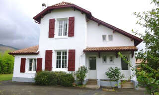 Maison 5 Pièces 100 m² à louer à Saint-Martin-d'Arrossa (64780)