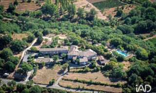 Commerce  1000 m² à vendre à Joyeuse (07260)