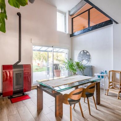 Maison 7 pièces 399500 €