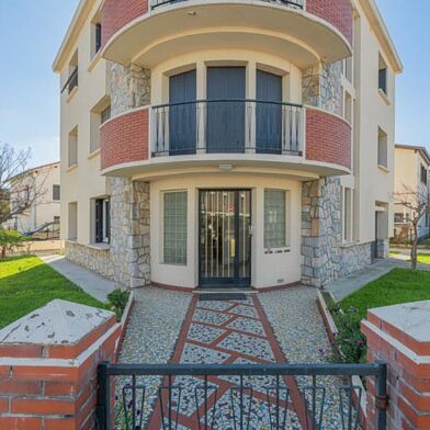 Immeuble  750000 €