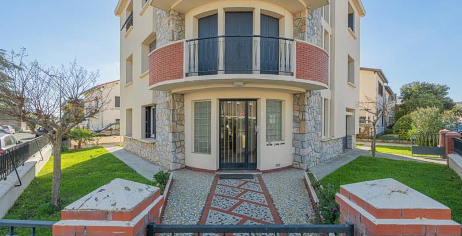 Vente immeuble   Toulouse (31500) — photo 1