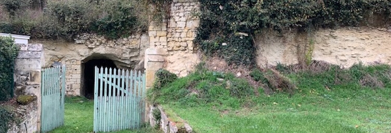 Terrain  1450 m² à vendre à Doué-en-Anjou (49700)