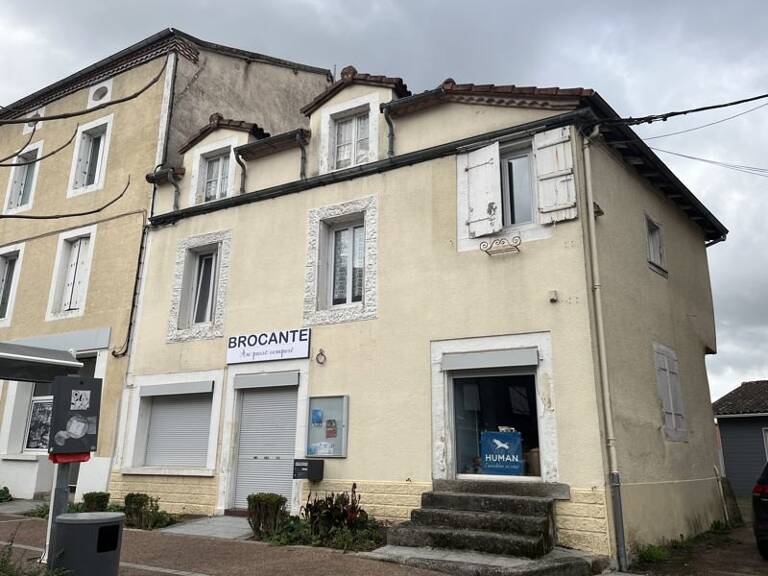 Immeuble   — photo 1