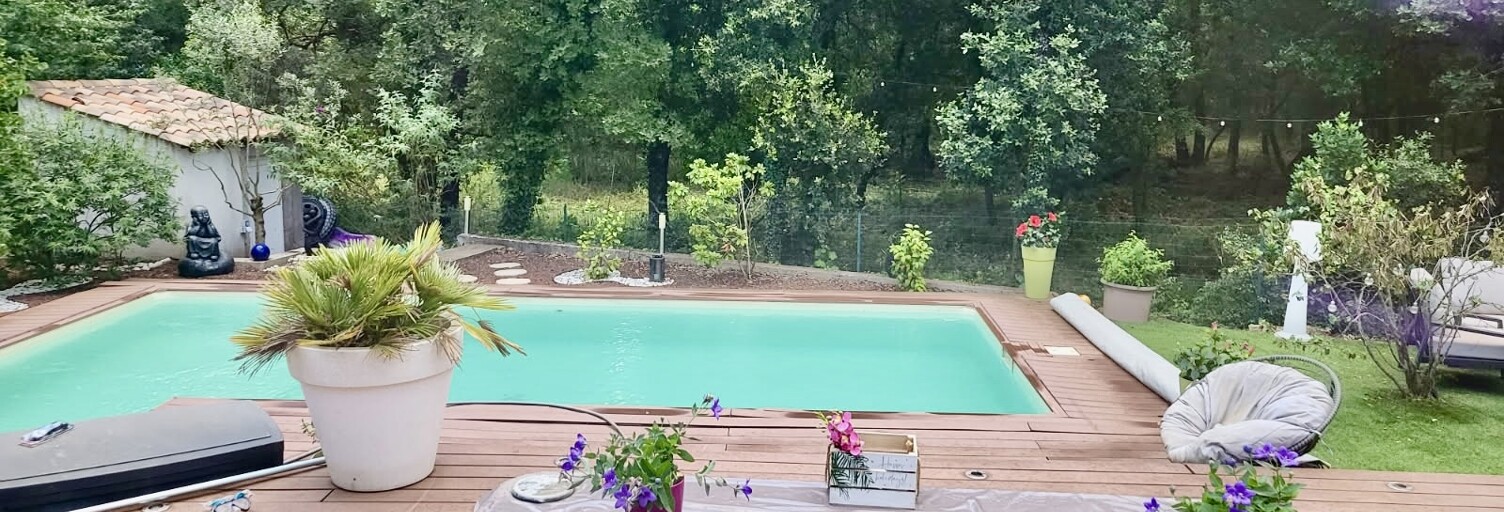 Maison 5 Pièces 120 m² à vendre à Nans-les-Pins (83860)