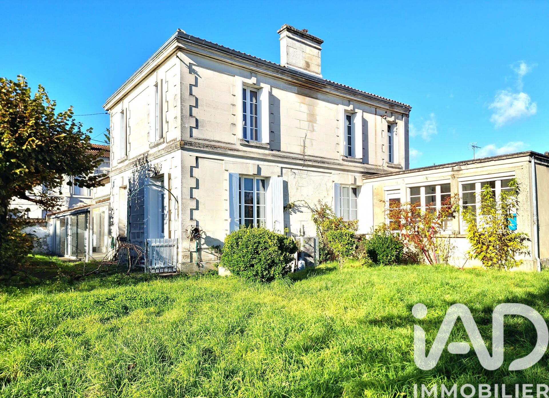 Maison à vendre, 9 pièces, 264 m², Cognac