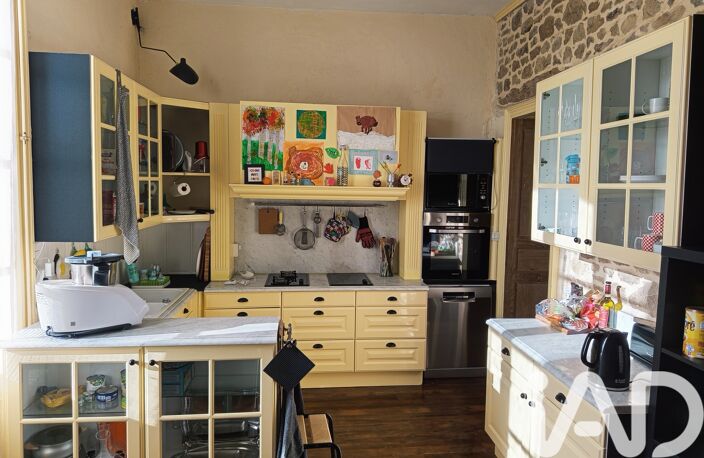 Vente Maison/villa 7 pièces — photo 3