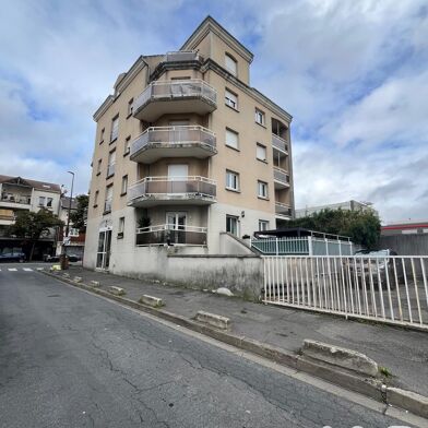 Appartement 1 pièces 750 €
