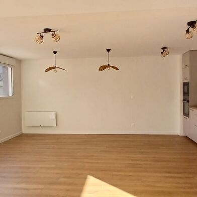 Appartement 3 pièces 215000 €