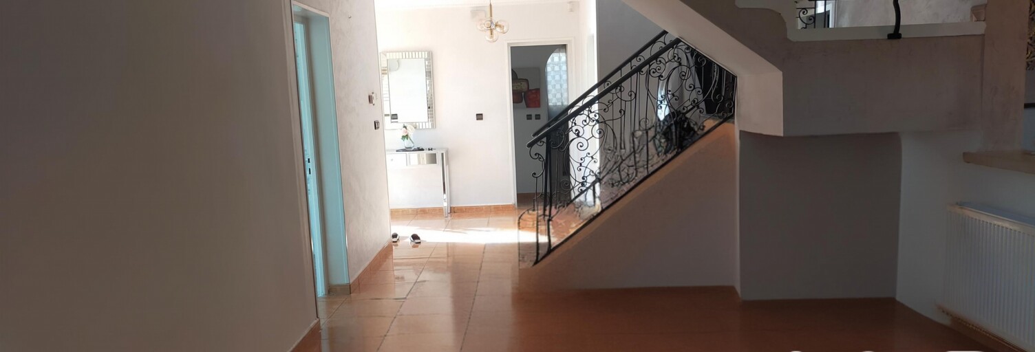 Maison 5 Pièces 267 m² à vendre à Sorgues (84700)