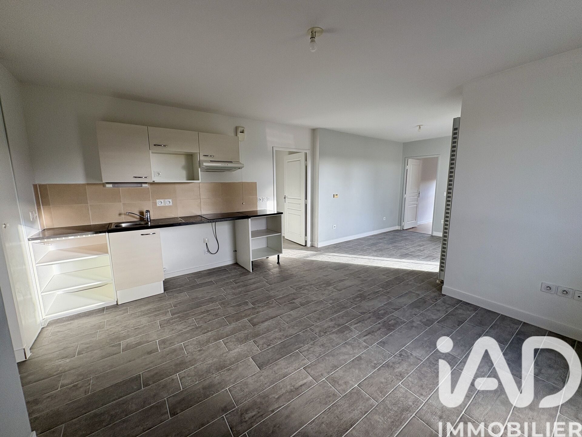Vente Appartement 3 pièces - Photo 2