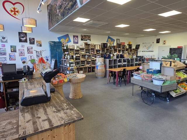 Vente Boutique/Local commercial 216 m&sup2; — photo du bien