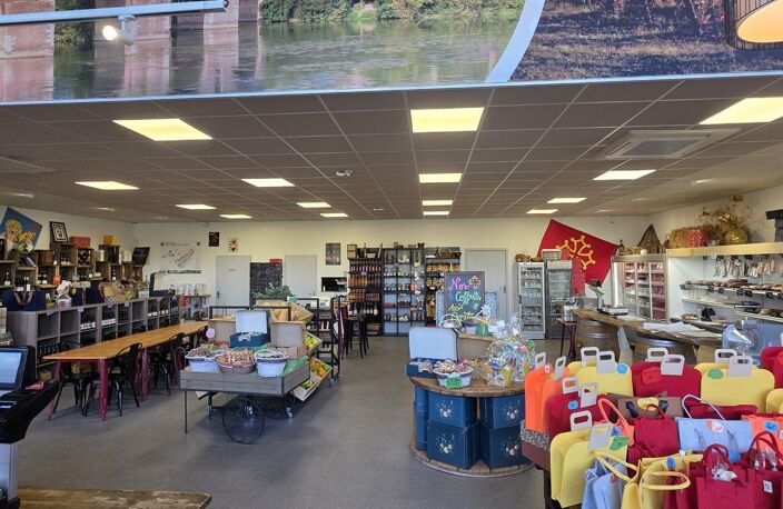 Vente Boutique/Local commercial 216 m&sup2; — photo 2