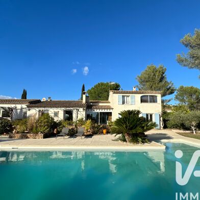 Maison 6 pièces 880000 €