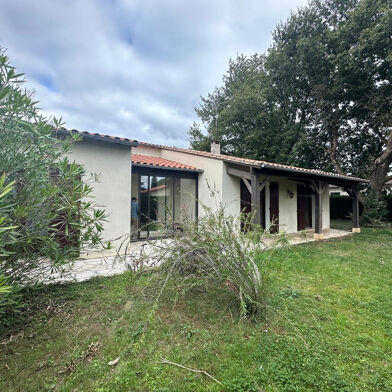 Maison 5 pièces 220500 €