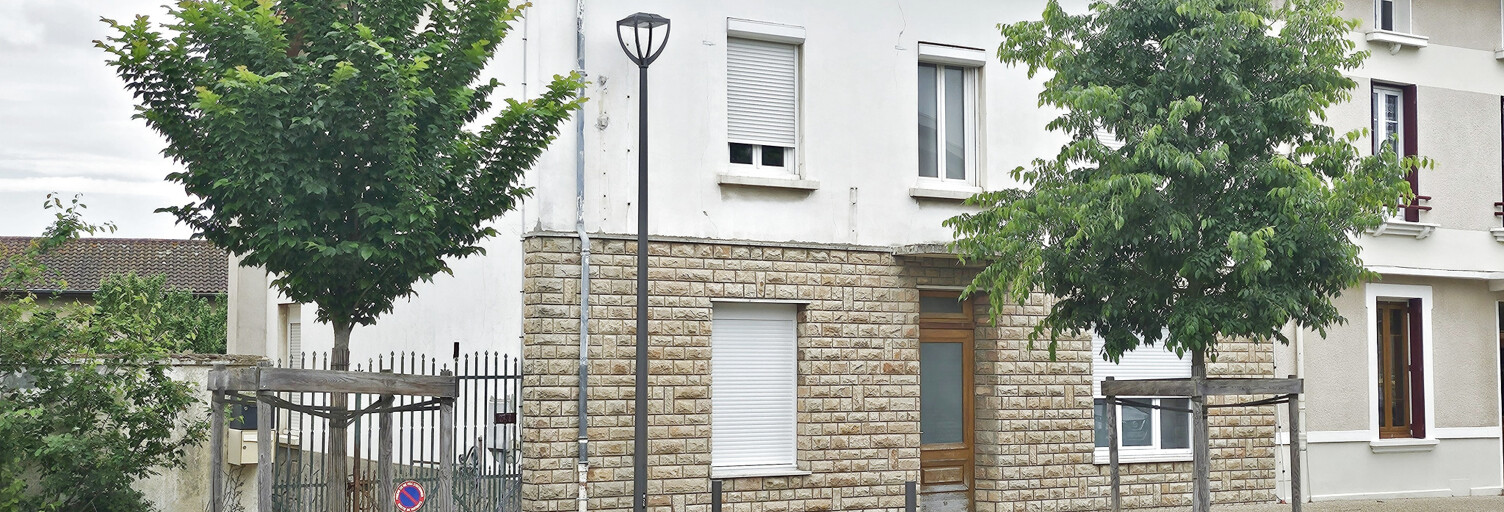 Appartement 3 Pièces 93 m² à louer à Épinouze (26210)