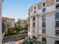 Nice Carré d'Or - 2 Pièces - Balcon — photo 3