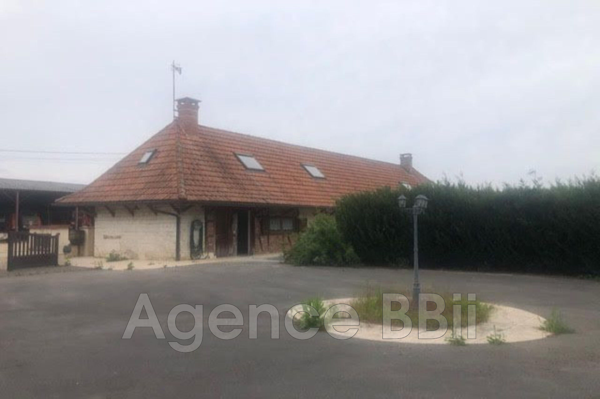 Villa / Maison  T7 à vendre Ratte 71500