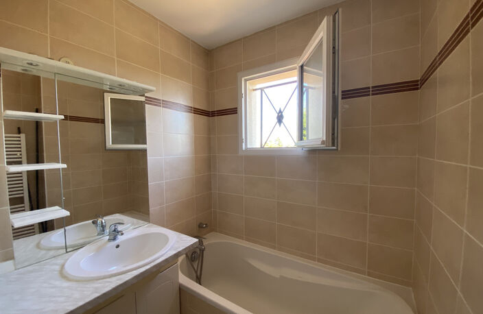 MAISON INDIVIDUELLE AU CALME — photo 5