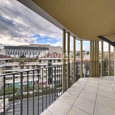 Appartement 2 pièces 1345 €