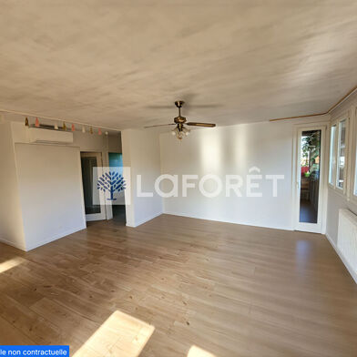 Appartement 4 pièces 980 €